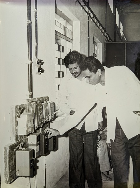 Switching on of the Machine by Shri R. N. Shetty